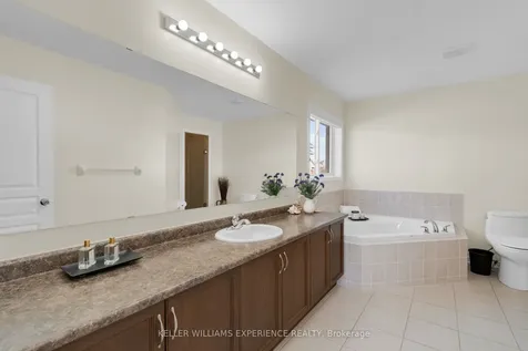 14 Charlemagne Avenue Barrie ON L4M 0A9