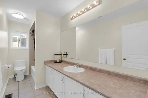 14 Charlemagne Avenue Barrie ON L4M 0A9