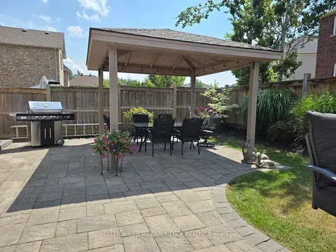 14 Charlemagne Avenue Barrie ON L4M 0A9