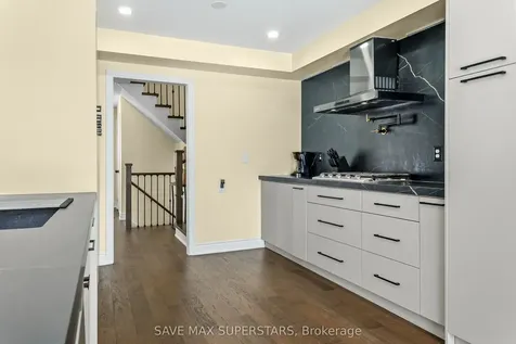 54 Gore Drive Barrie ON L4N 5R5