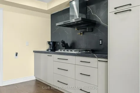 54 Gore Drive Barrie ON L4N 5R5