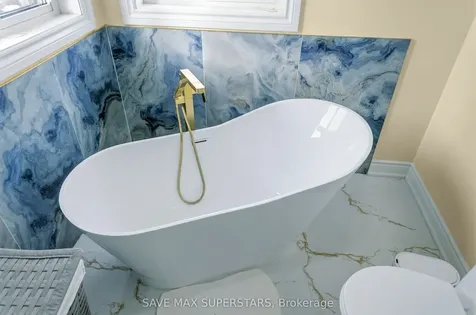 54 Gore Drive Barrie ON L4N 5R5