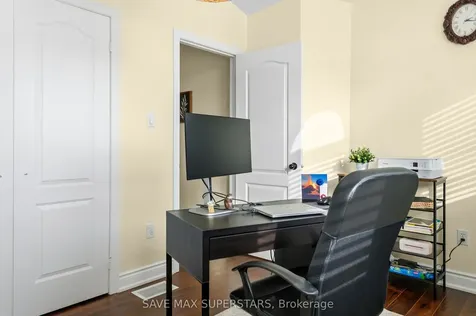 54 Gore Drive Barrie ON L4N 5R5