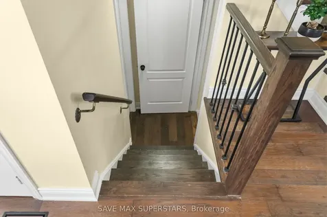 54 Gore Drive Barrie ON L4N 5R5