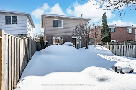 71 Radenhurst Crescent Barrie ON L4M 6C5