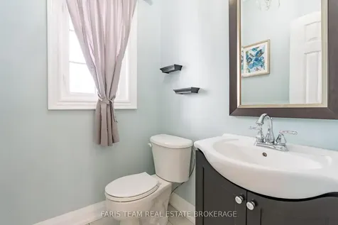 104 Stanley Street Barrie ON L4M 6V5