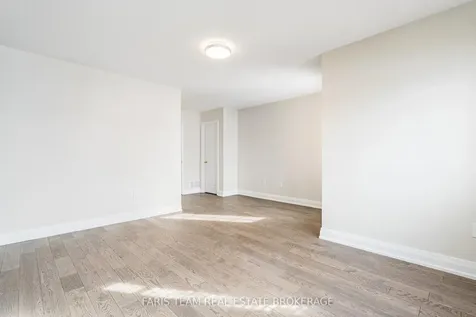 104 Stanley Street Barrie ON L4M 6V5