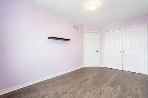 104 Stanley Street Barrie ON L4M 6V5