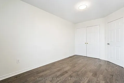 104 Stanley Street Barrie ON L4M 6V5