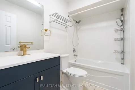 104 Stanley Street Barrie ON L4M 6V5