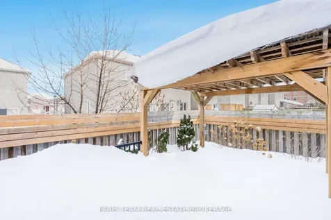 104 Stanley Street Barrie ON L4M 6V5