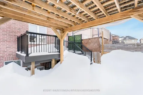 104 Stanley Street Barrie ON L4M 6V5