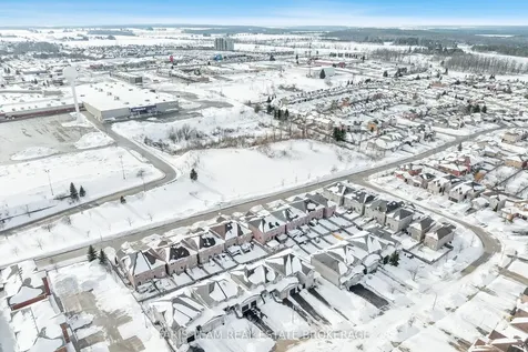 104 Stanley Street Barrie ON L4M 6V5