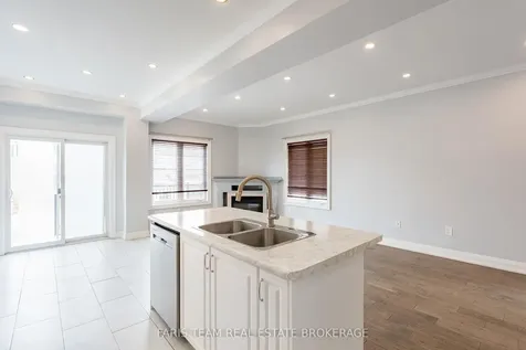 104 Stanley Street Barrie ON L4M 6V5