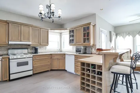 2811 Stephen Drive Ramara ON L0K 1B0