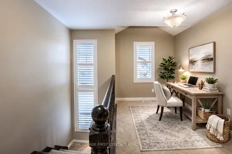 30 Forsyth Crescent Barrie ON L4N 5K4