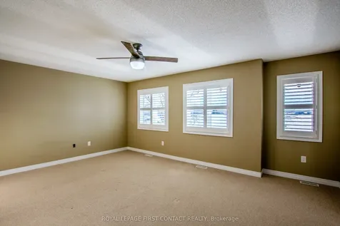 30 Forsyth Crescent Barrie ON L4N 5K4