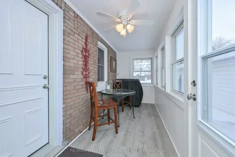 48 Caroline Street W Clearview ON L0M 1G0