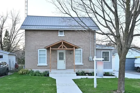 48 Caroline Street W Clearview ON L0M 1G0