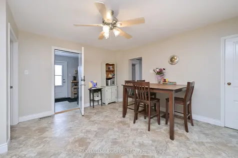 48 Caroline Street W Clearview ON L0M 1G0