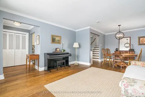 10 Davies Crescent Barrie ON L4M 2M3