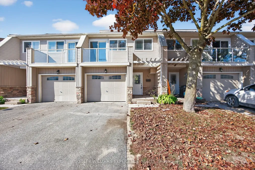 12 Lankin Boulevard Orillia ON L3Y 6T2