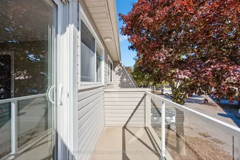 12 Lankin Boulevard Orillia ON L3Y 6T2