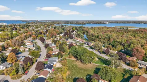 12 Lankin Boulevard Orillia ON L3Y 6T2