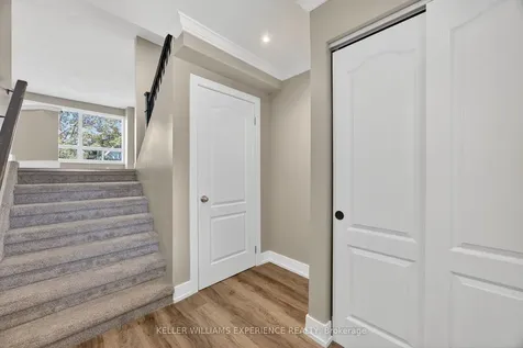 12 Lankin Boulevard Orillia ON L3Y 6T2