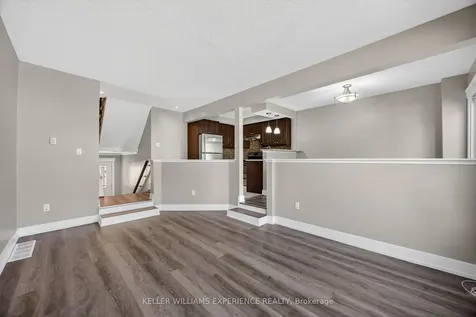 12 Lankin Boulevard Orillia ON L3Y 6T2