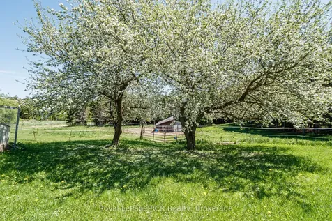 2553 County Road 42 N/a Clearview ON L0M 1S0
