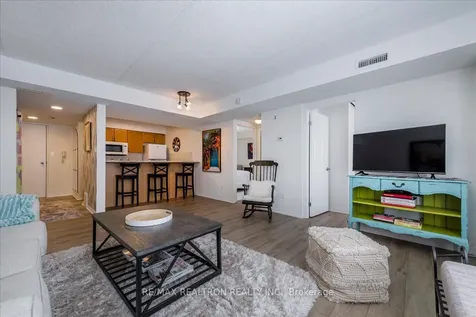 107 Bond Street Orillia ON L3V 1J7