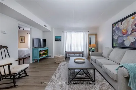 107 Bond Street Orillia ON L3V 1J7