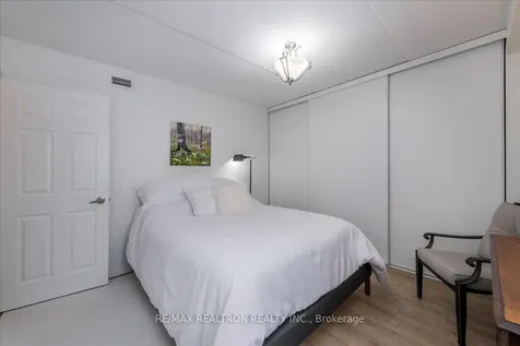 107 Bond Street Orillia ON L3V 1J7