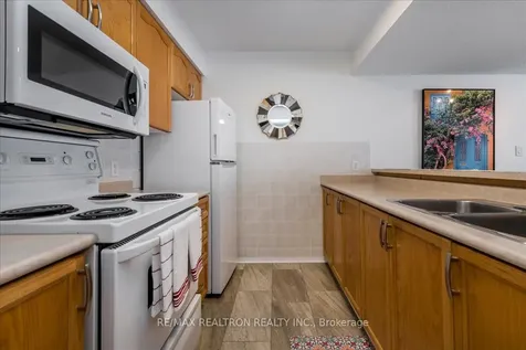 107 Bond Street Orillia ON L3V 1J7