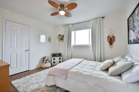 61 Honey Crescent Barrie ON L4N 0V8