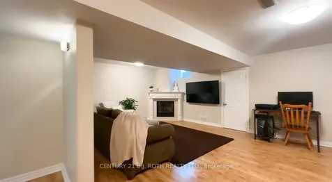 61 Honey Crescent Barrie ON L4N 0V8