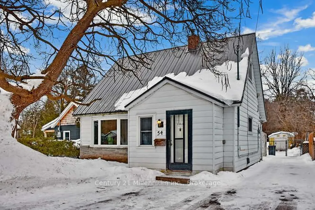 54 Ninth Street Collingwood ON L9Y 2G2