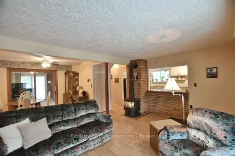 54 Ninth Street Collingwood ON L9Y 2G2