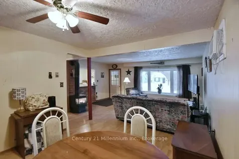 54 Ninth Street Collingwood ON L9Y 2G2