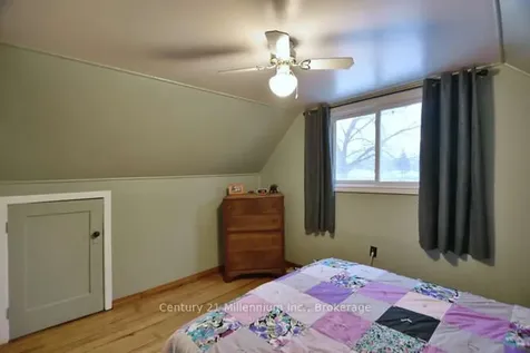 54 Ninth Street Collingwood ON L9Y 2G2