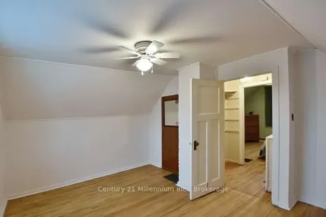 54 Ninth Street Collingwood ON L9Y 2G2