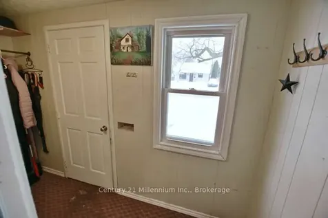 54 Ninth Street Collingwood ON L9Y 2G2