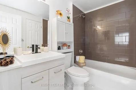 111 Nathan Crescent Barrie ON L4N 0S5