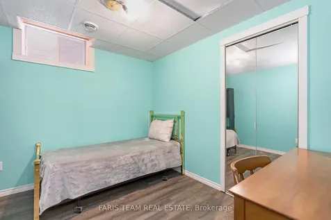 61 Taylor Drive Barrie ON L4N 8K5