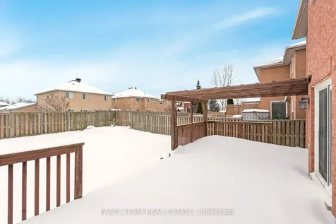 61 Taylor Drive Barrie ON L4N 8K5