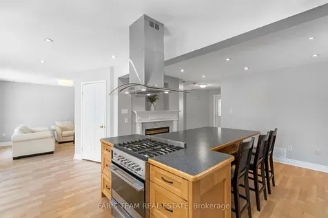 61 Taylor Drive Barrie ON L4N 8K5