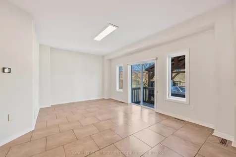 36 Batteaux Street Barrie ON L4N 2J3