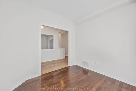 36 Batteaux Street Barrie ON L4N 2J3