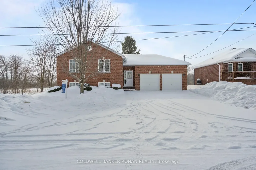43 George Street Clearview ON L0M 1G0